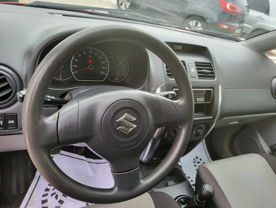 Suzuki SX4 cena 15500 przebieg: 185500, rok produkcji 2006 z Lubań małe 466